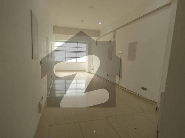 A Office Of 2000 Square Feet In Rs. 500000