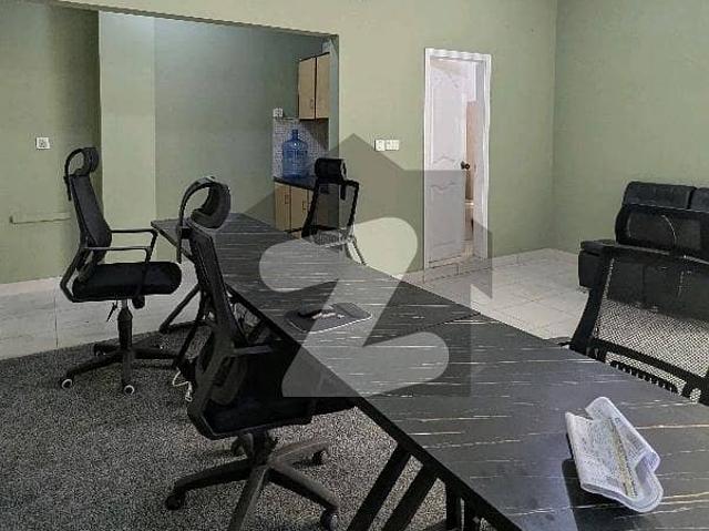 A Office Of 360 Square Feet In Rs. 35000