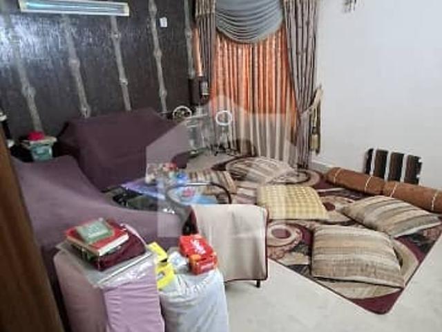 A one villas one unit lease corner 80 ft road with extra land west open all utilities available for sale