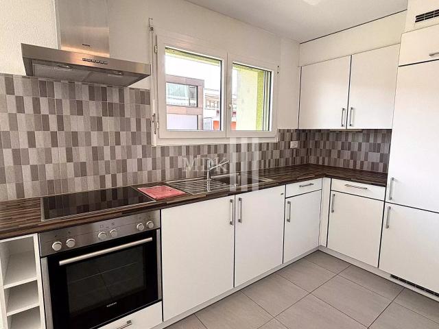 A one bedroom flat to let on the 4th floor