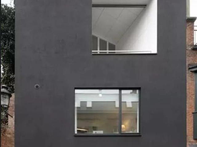 A one of a kind property in Brussels / Just a stone's throw