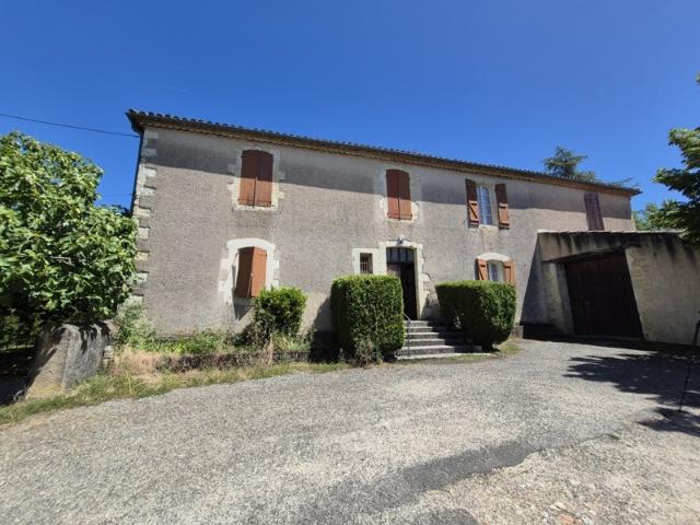 A Auch, Maison familiale à vendre