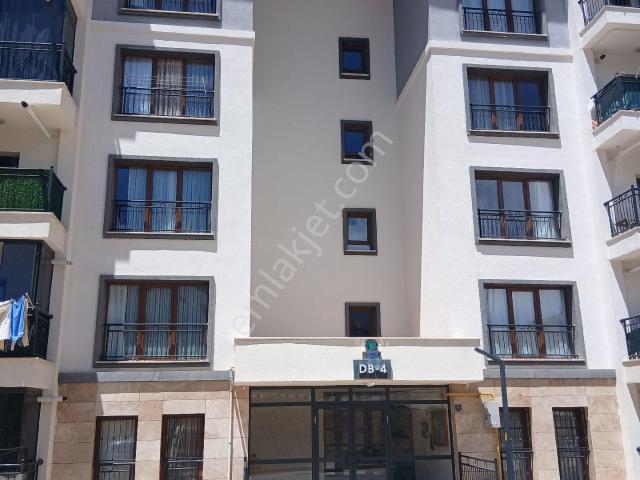 Aşağı Holpenk Toki Kiralık