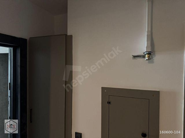 AŞAĞI ALATA'DA DENİZ MANZARALI 3+1 KAPALI MUTFAK KAFA DAİRE