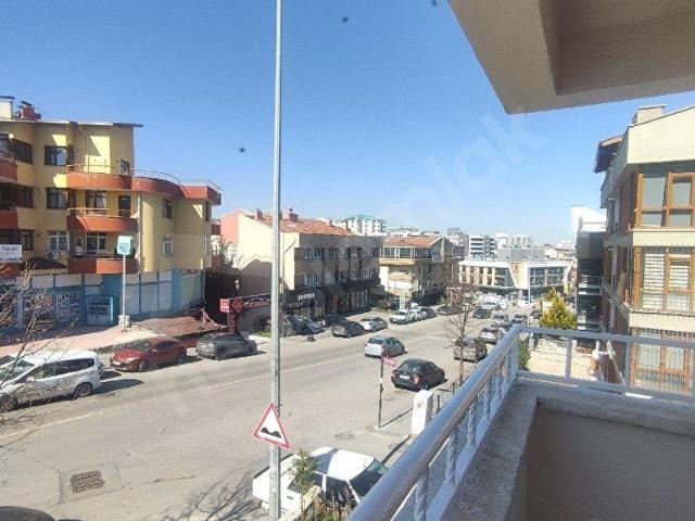 AŞAĞI ÖVEÇLER LİZBON CADDESİNDE 1.KATTA 3+1