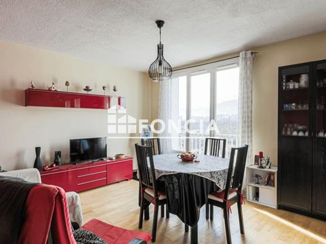 À ACHETER – GRENOBLE 38100 – T3 55,26 m² + BALCON + CAVE – 9ᵉ ÉTAGE