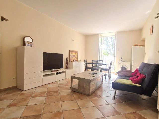 À acheter sur Saint Cannat: Appartement T3 de 58,97m² avec balcon et parking