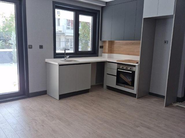 AŞAGI ÖVEÇLERDE SATILIK SIFIR DAİRE 1+1 GİRİŞ KAT AMERİKAN MUTFAK LÜKS YAPILI