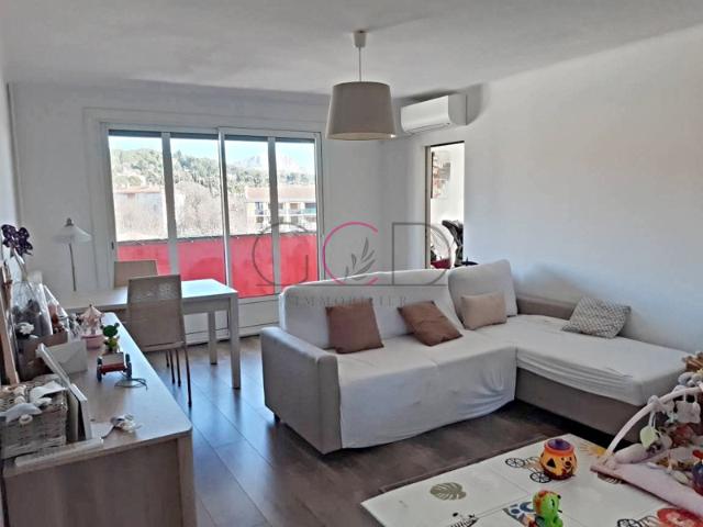 À Aix En Provence, Quartier Saint Mitre bel appartement 80 m