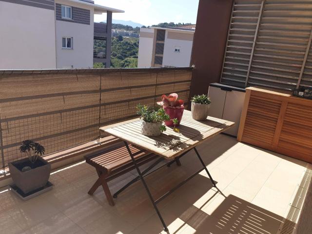 A Ajaccio, location d'un F3 secteur Mezzavia/Caldaniccia