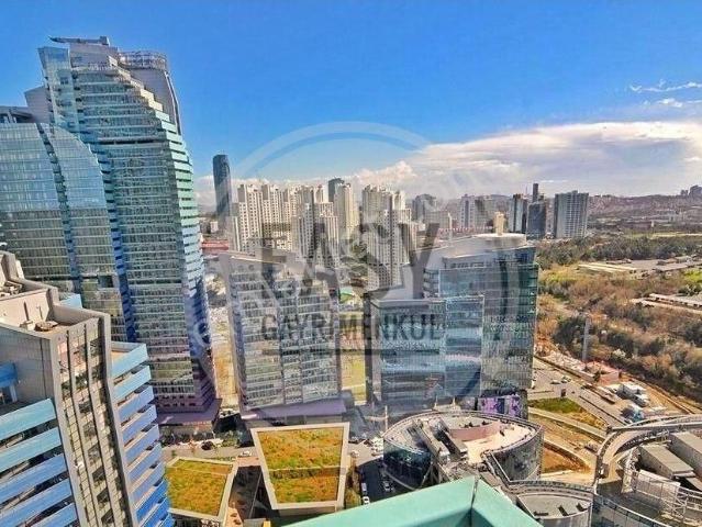 Ağaoğlu Maslak 1453 Sitesinde 3+1 Kiralık Daire Boş Teraslı Kış Bahçeli