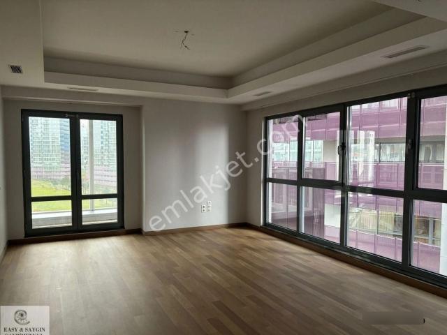 Ağaoğlu Maslak 1453 Sitesinde Muhteşem Cadde Manzaralı Aylık Ödemeli *kiralık