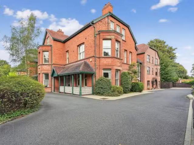 A Apt Seaver House, 138 Malone Road