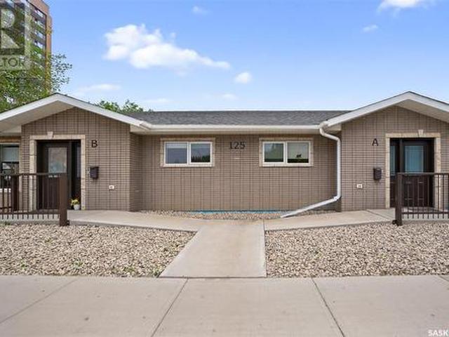 A&B 125 2Nd Avenue Ne, Moose Jaw, SK, S6H 2A2 house for sale | Listing ID SK008566 | Royal LePage