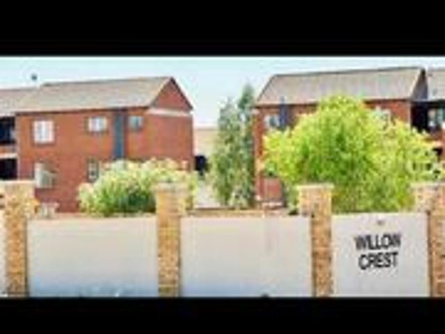a bachelor flat to let in midrand