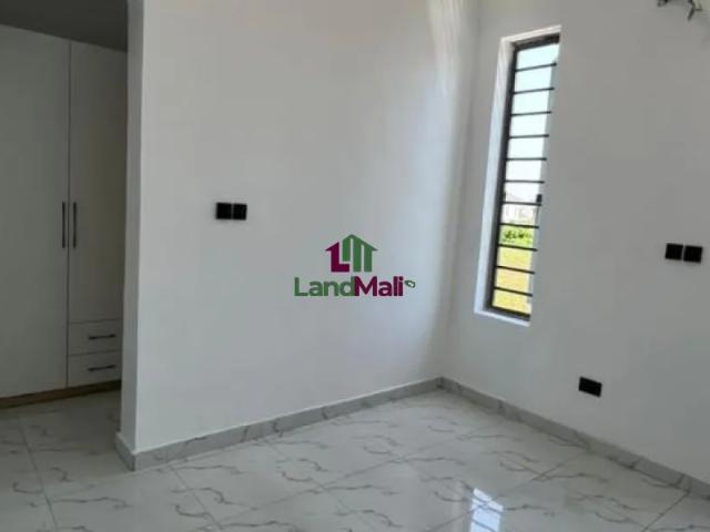 A Beautiful 5 Bedroom Fully Detached Duplex With BQ Located at Orchid Lekki