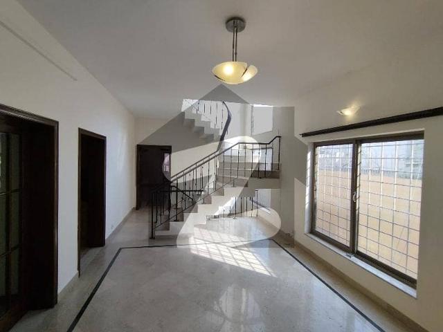 A Beautiful 666 Yards House Is Available For Sale In F 7