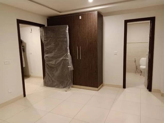 A Beautiful 1 Bed Room Non Furnished Apartmend For Rent, Close To Jam Lahore Bahria Town ID 83386