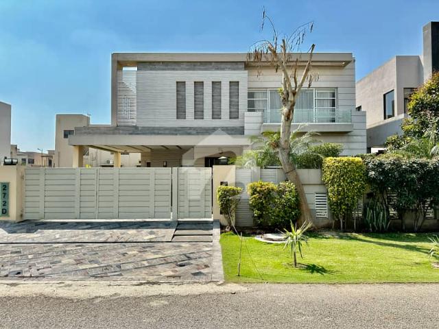A Beautiful 1 Kanal Fully Furnished House Is Available For Rent In PHASE 6 DHA, Lahore