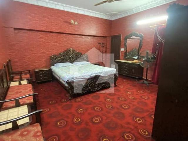 A Beautiful Well Maintain Bungalow For 3 Families
