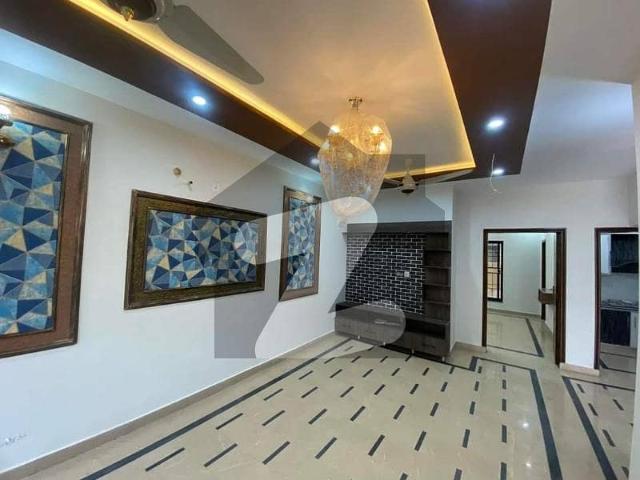 A beautiful house depend on 5 marla double storey in bismillah housing society