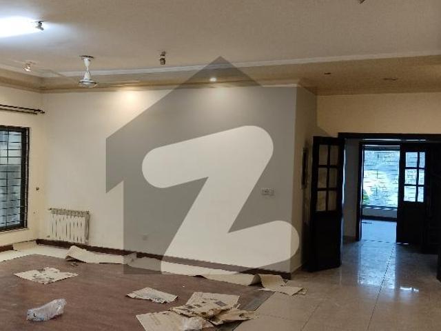 A Beautiful House Is Up For Rent Excellent Location E 11