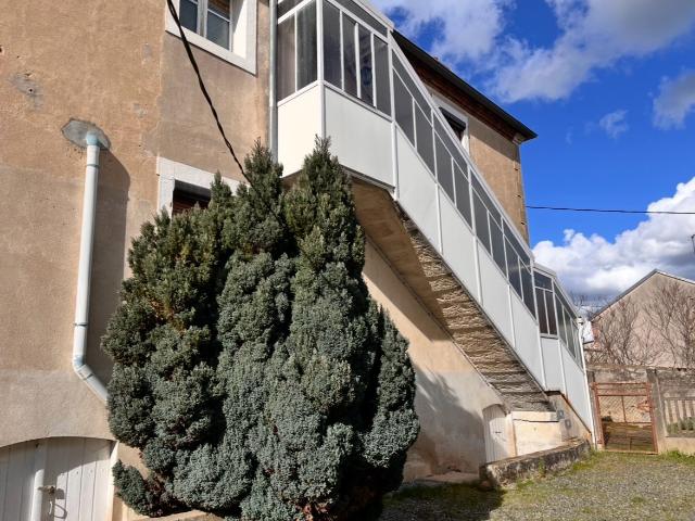 À Bourbon Lancy 71, immeuble à vendre 105000 €