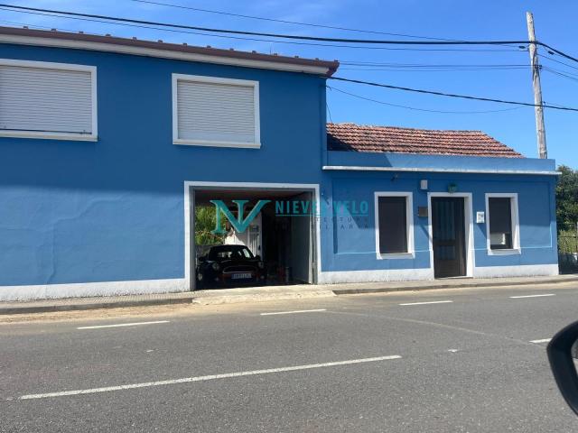 A BRAÑA: Se vende casa de 219 metros cuadrados