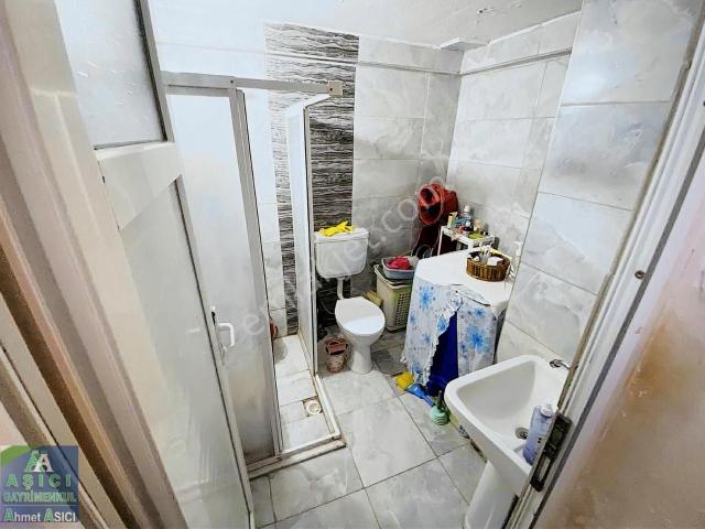 Aşıcı Emlaktan Merkezefendi Mahallesinde 3+1 Geniş Daire