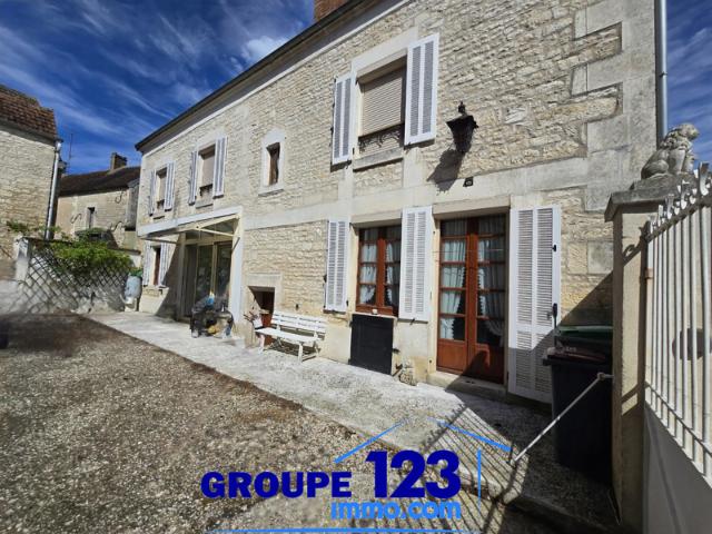 À Charentenay, découvrez cette maison pleine de potentiel !