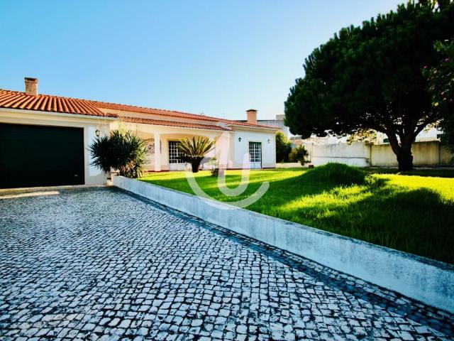 A Charmosa & Encantadora 'Sarah' | Moradia Térrea T4 | Salir. 201m² Tornada e Salir do Porto