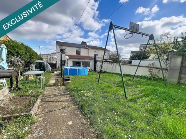 À Clouange, maison lumineuse de 127 m² avec jardin et garage