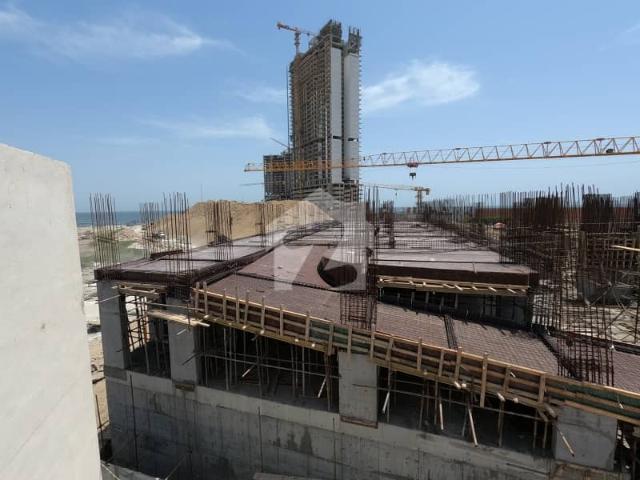 A Corner 2517 Square Feet Flat Is Up For Grabs In DHA Defence