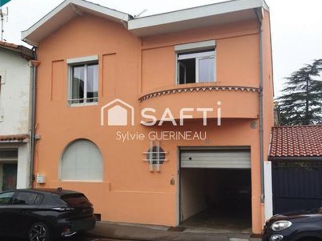 A Dax place Saint Pierre maison de 135 m2