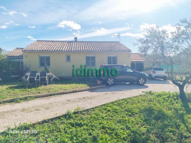 A découvrir Le Muy proche centre jolie villa F4 pp terrasse piscine garage sur 980m de terrain 386000€ dpe B