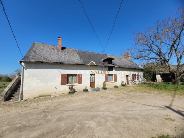 À découvrir Longère à rénover à Longué Jumelles