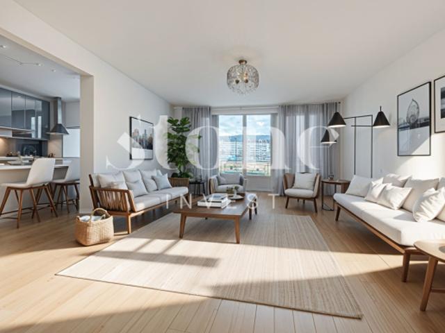 À deux pas du centre ville Appartement T4 lumineux de 116 m² avec balcon