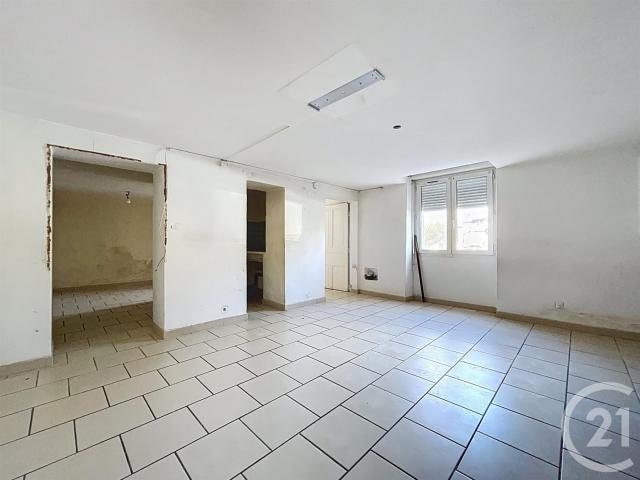 A deux pas du centre historique de Bagnols sur Cèze, venez d. 108m² Bagnols sur Cèze