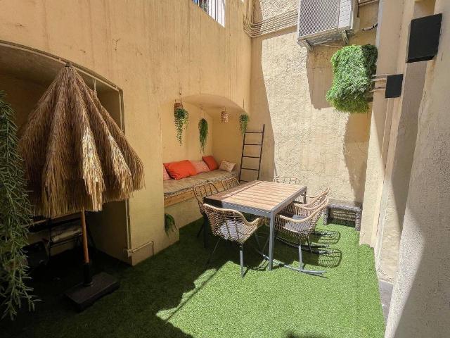 À deux pas du Palais des Festivals – 3 pièces avec patio privé