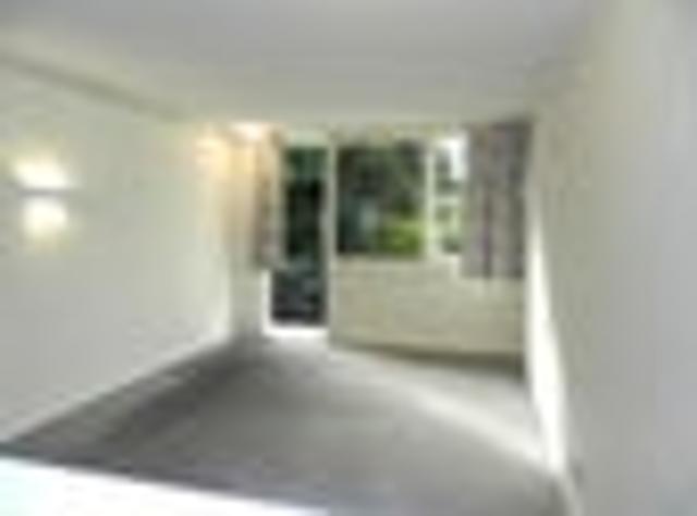 A Do Up 1970s One Bedroom Unit