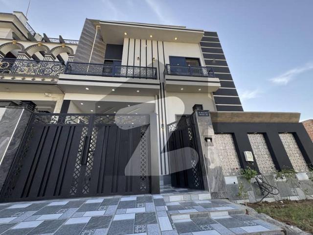 A Extension 5 Marla Brand New House For Sale. Hot Location