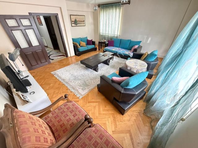 A.eğlence Feneryolu Sokak'ta Bağımsız Salon 2+1 110m2 Daire. !