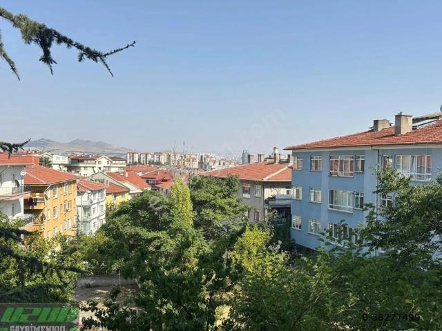 A.eğlence Meşeli Sokak'ta Y.giriş 3.kat Konumunda Kiralık Daire!