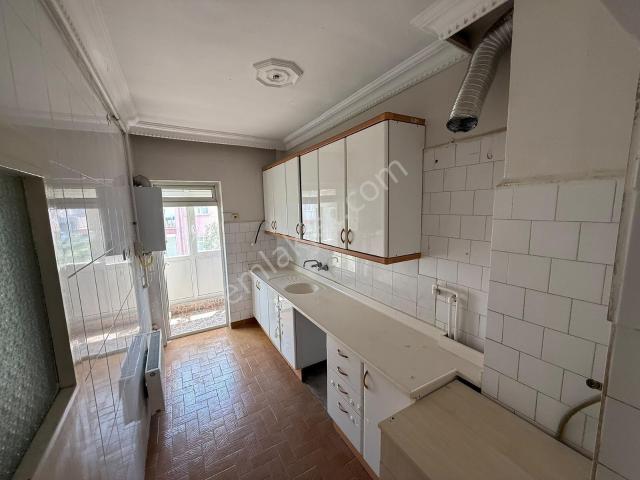 A.eğlence Merkez'de Bağımsız Salon Orta Kat 3+1 120m2 Daire!