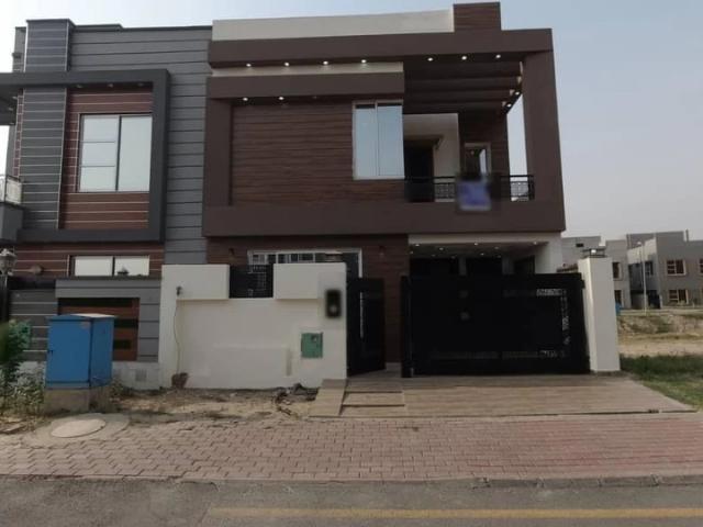 A Facing Park 5 Marla House Has Landed On Market In Bahria Town Jinn Lahore Bahria Town ID 79606