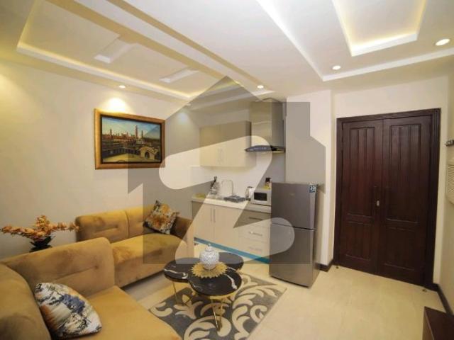 A Flat Of 550 Square Feet In Bahria Town Sector E