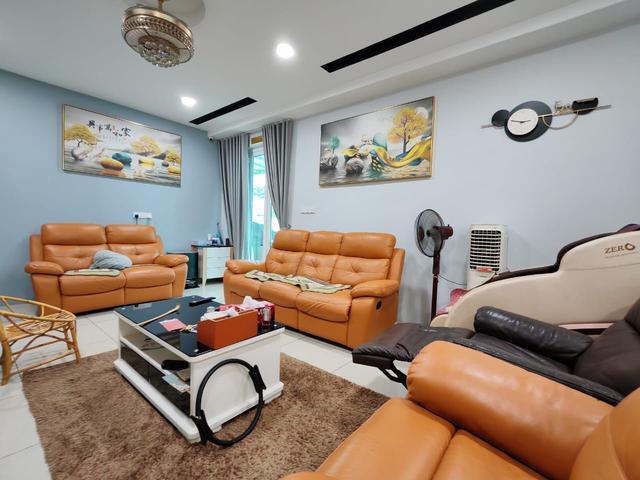 A freehold corner landed house in Bandar Mahkota Banting