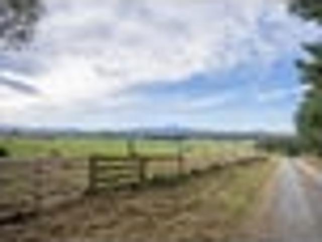 A front row seat to the Mackenzie landscape
