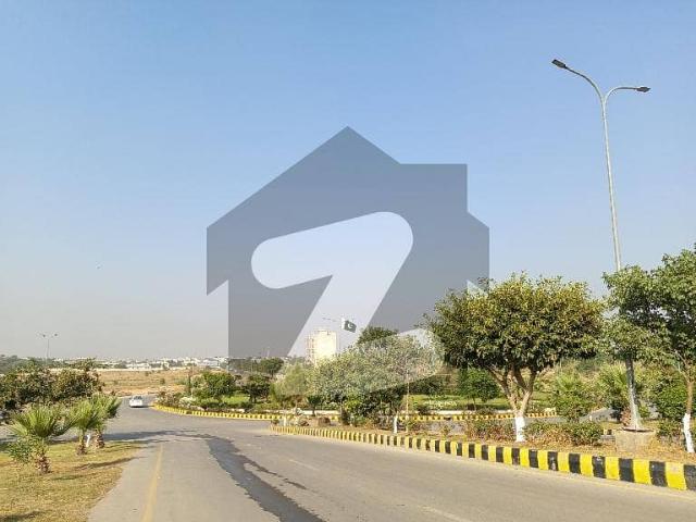 A Good Option For Sale Is The Commercial Plot Available In Naval Anchorage