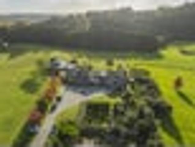 A Grand Estate of Scale & Beauty